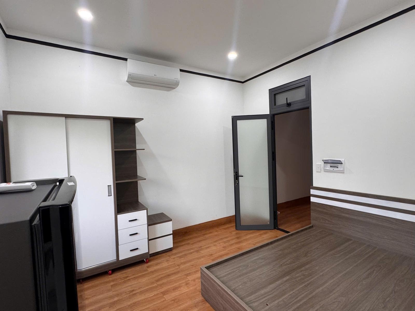 Cho thuê căn hộ mini KĐT Ân Phú.