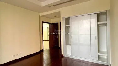 Cho thuê CC Royal City, 19 triệu, 109m2, 2PN-2WC, nhiều tiện ích đẹp tại Nguyễn Trãi, Hà Nội