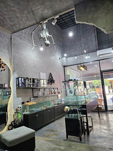 Bán nhà mặt tiền Trần Huy Liệu, Phú Nhuận -8x16m- 3 tầng, KT 80tr/th, bán giá 32 tỷ