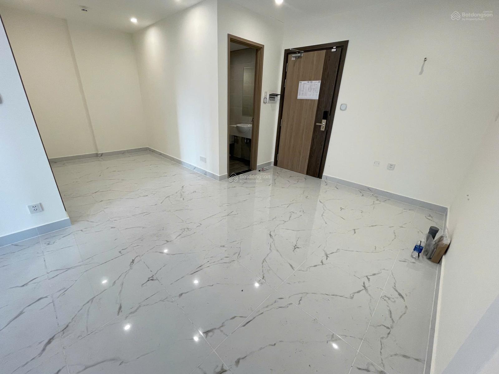 Chuyển nhượng 1PN+1 46.5m2 View hồ bơi. Giá 4.6 tỷ tại Beverly Solari. Liên hệ 0828 030 *** Thiện