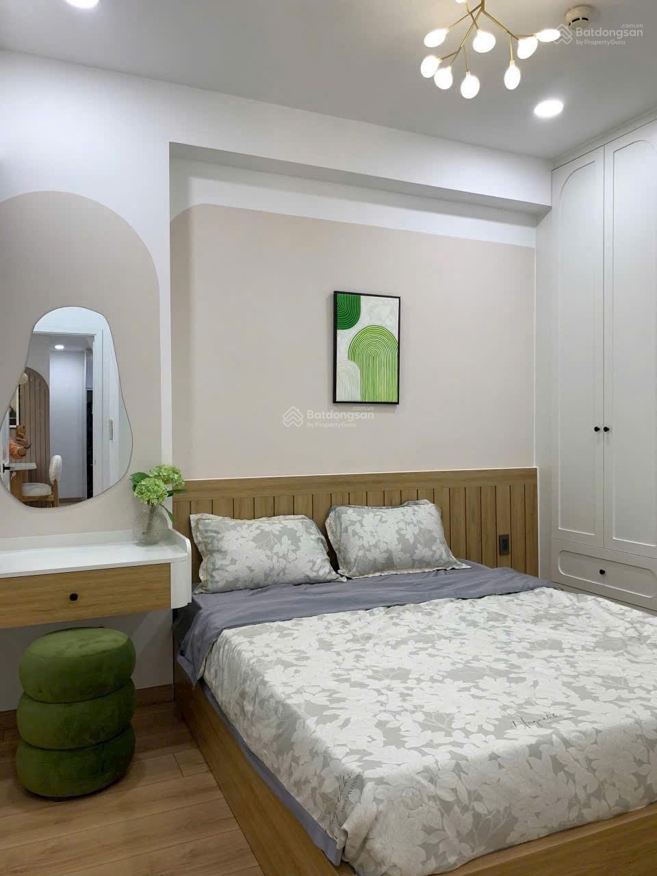 Chính chủ cần cho thuê nhanh căn hộ Dockland DT 117m2, 3PN, 2WC, Giá 14tr nhà đẹp LH 0938 607 ***