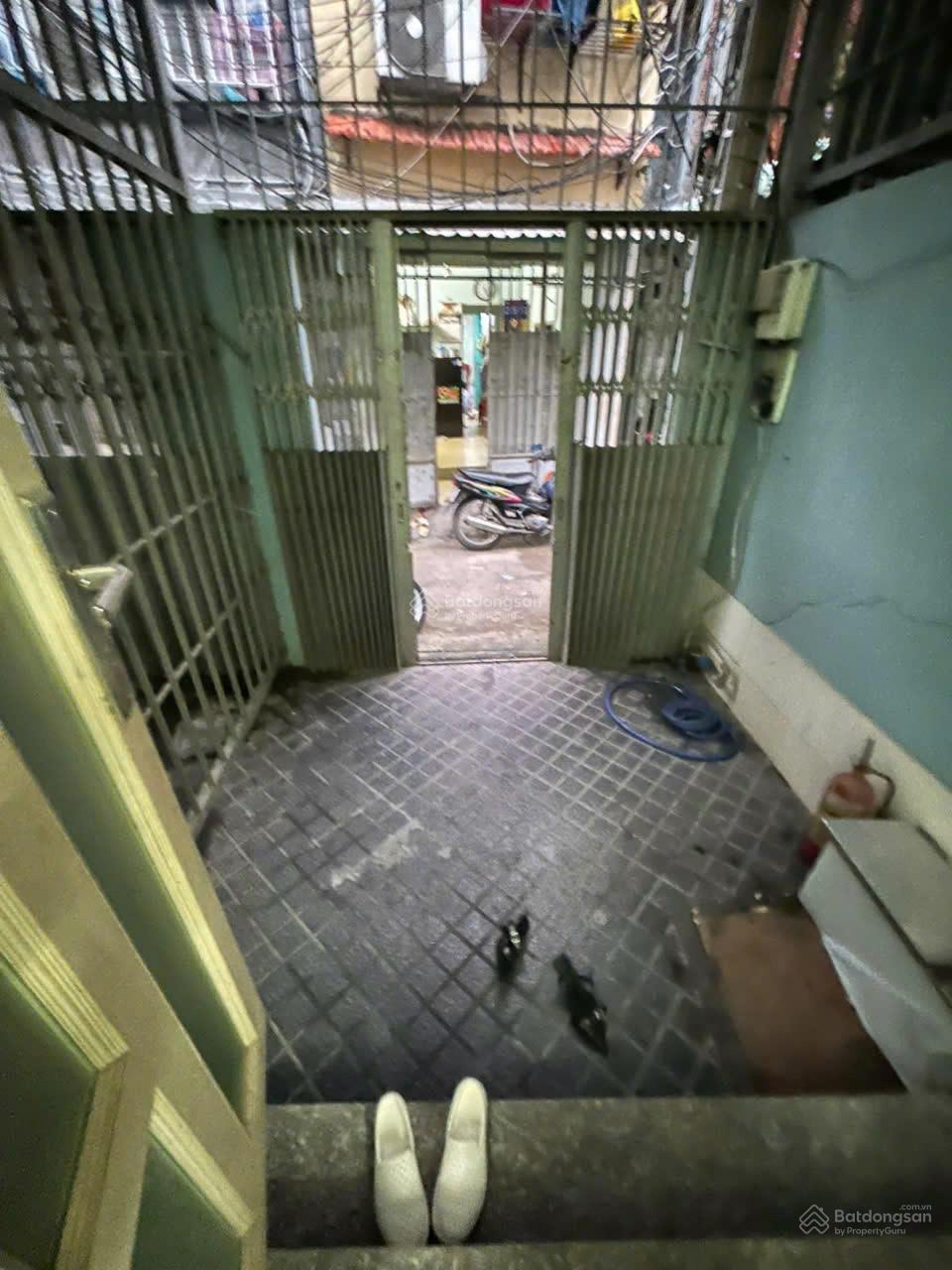 Cần cho thuê nhà hẻm đường Bông sao , phường 5, quận 8, đối diện trường Tiểu học Hoàng Minh ĐẠO