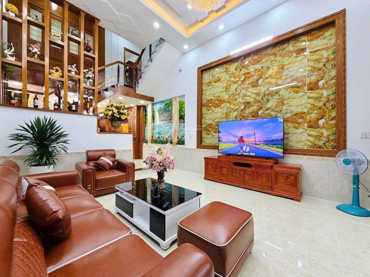 BIỆT THỰ FULL NỘI THẤT 5*25m 4LẦU ST 5PN 6WC HXH NGUYỄN TƯ GIẢN