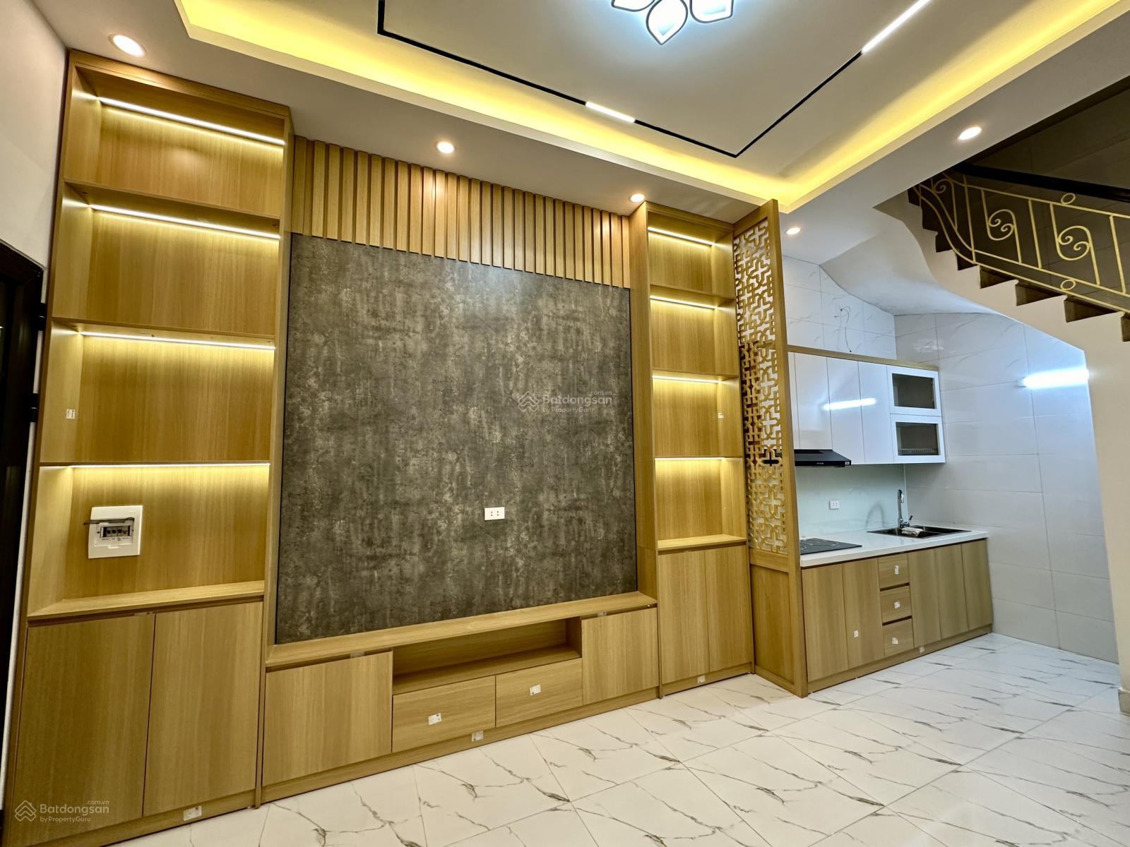 Chính chủ cần bán nhà ngõ 565 Nguyễn Trãi trung tâm, phân lô, ở ngay