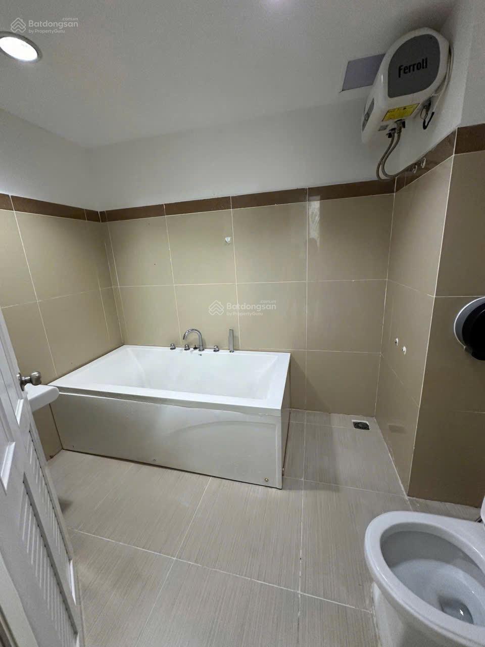 Căn hộ B4 Sổ Hồng Đức Khải 72m2 2 PN,2wc căn góc Wiew đẹp giá tốt 3.650 tỷ liên hệ 0374 172 *** Căn hộ B4 Sổ Hồng Đức Khải 72m2 2 PN,2wc căn góc Wiew đẹp giá tốt 3.650 tỷ liên hệ 0374 172 ***