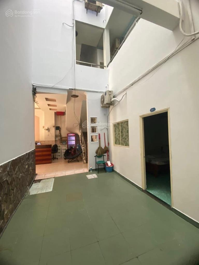 Bán khách sạn 4 tầng mặt tiền An Dương Vương,gần Kinh Dương Vương,Hậu Giang Q6.