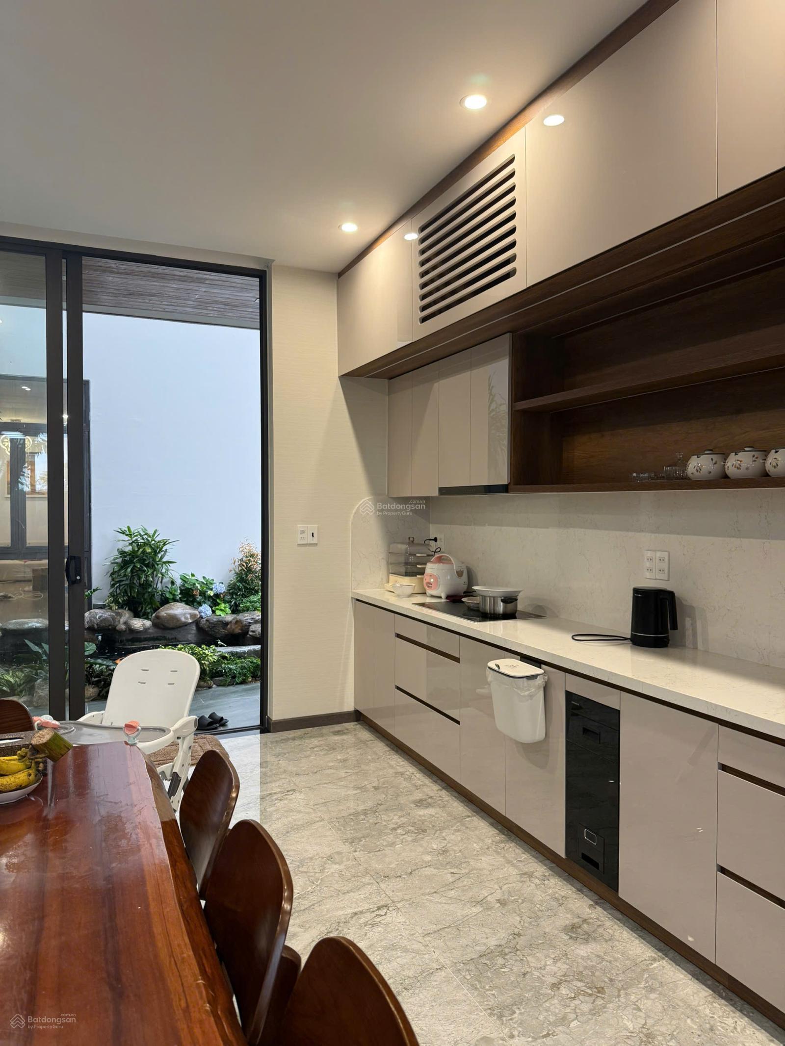 Chính chủ cần bán biệt thự 3 tầng siêu đẹp tại Đảo Nổi, view sông, phường Cẩm Lệ, Tp. Đà Nẵng