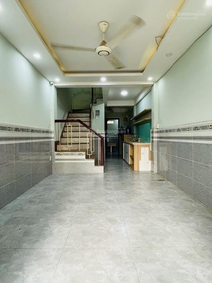 Nhà MT thụt PhanTây Hồ p7PN 40m2 4L st 6PN 4vs sân trước nhà 14m XH đậu TM tiện CHDV VPCTy