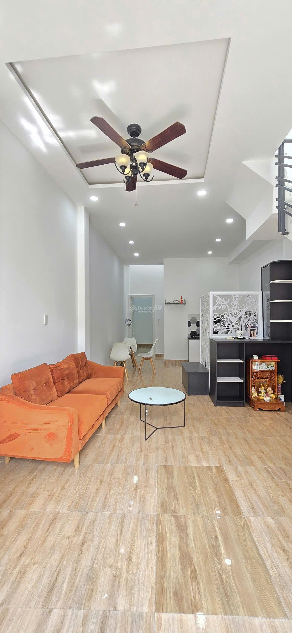 Bán Nhà 1 Trệt 1 lầu Đầy Đủ Nội Thất Thiết Bị 3pn + 2 wc Khu Dân Cư Cạnh Khu Đô Thị VCN Phước Hải