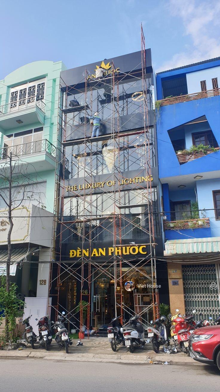 Mặt Tiền 6.5 m - 5 Tầng Có Thang Máy - và PCCC - Sát Nguyễn Văn Linh - Gọi Viet House