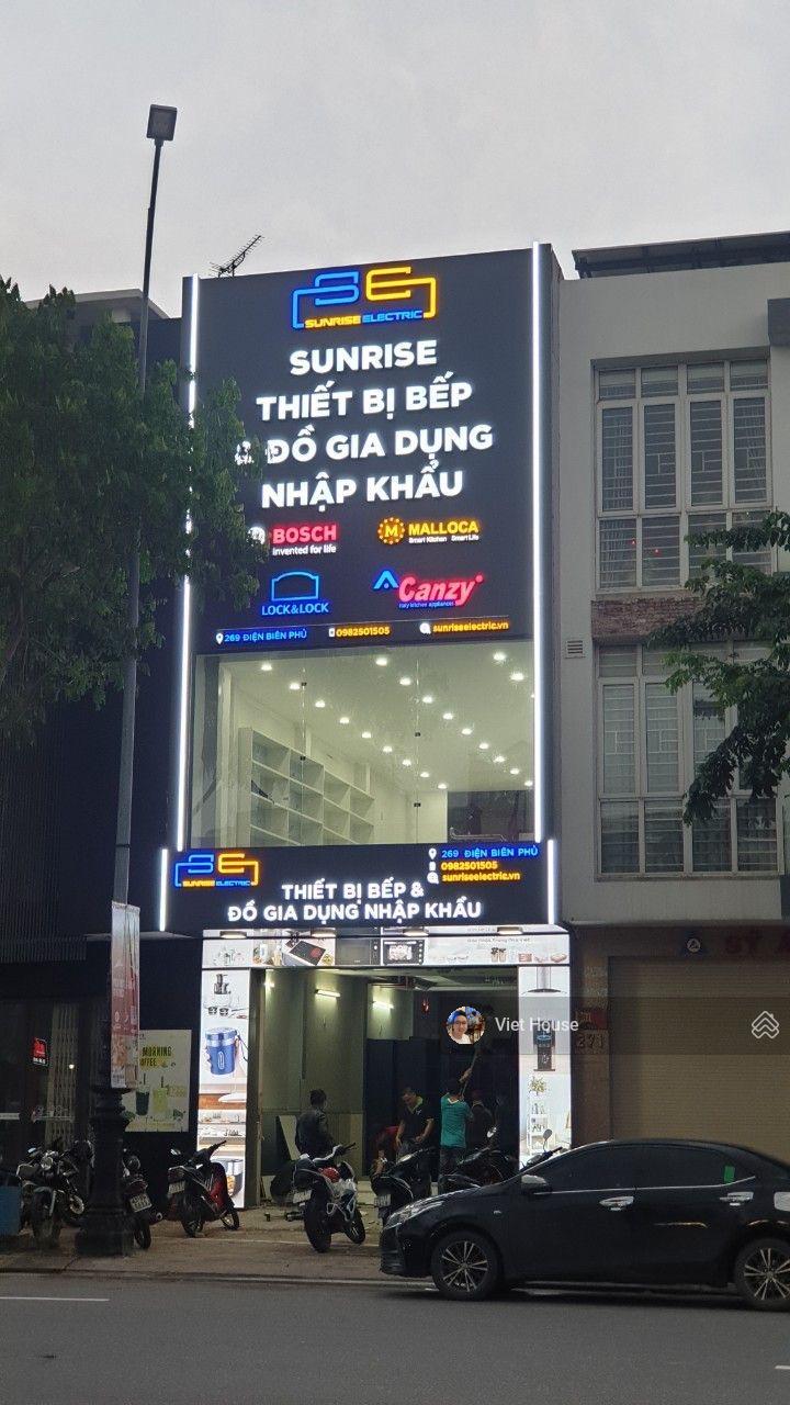 Mặt Tiền 6.5 m - 5 Tầng Có Thang Máy - và PCCC - Sát Nguyễn Văn Linh - Gọi Viet House