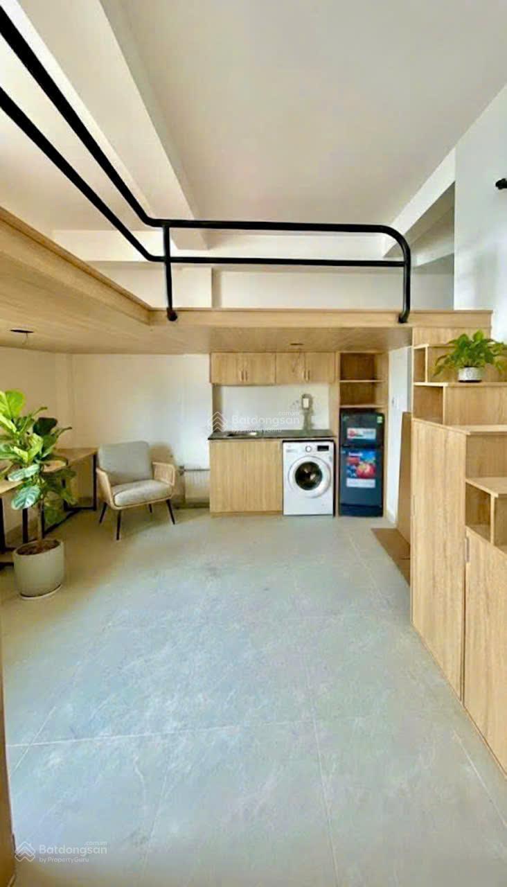 Tòa nhà CHDV 7 Tầng đường Ung Văn Khiêm kế bên ĐH Hutech - 5.5 X 25 - HĐT: 120 Triệu/th - 40 Tỷ