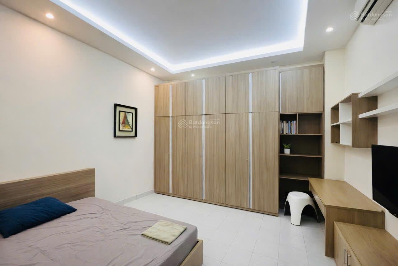 Nhà bán vip - vị thế đẹp Lý Thường Kiệt trung tâm Q.10, 5 tầng, 64m2