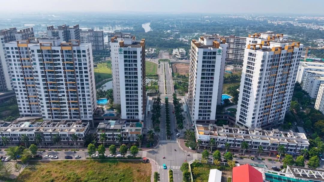 Cho thuê 2PN1WC Tháp Panorama 60m2 có ban công giá thuê 9 triệu ở liền