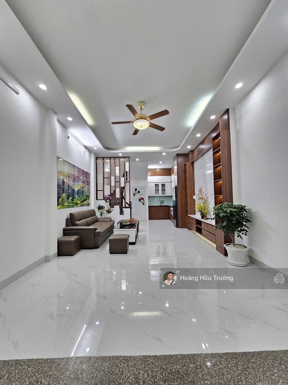 Bán nhà Hoàng Quốc Việt - Nguyễn Đình Hoàn DT 45m2 4 tầng - Gần phố - Nhà đẹp ở luôn!!! Bán nhà Hoàng Quốc Việt - Nguyễn Đình Hoàn DT 45m2 4 tầng - Gần phố - Nhà đẹp ở luôn!!!