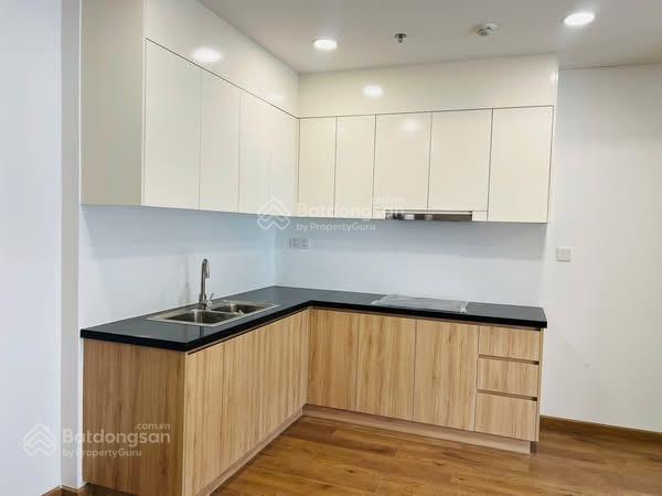 Cần bán Panorama 2PN1WC có ban công 60m2 giá 4,1 tỷ, liên hệ 0915 765 *** Hồng Ngọc Sàn Nam Long