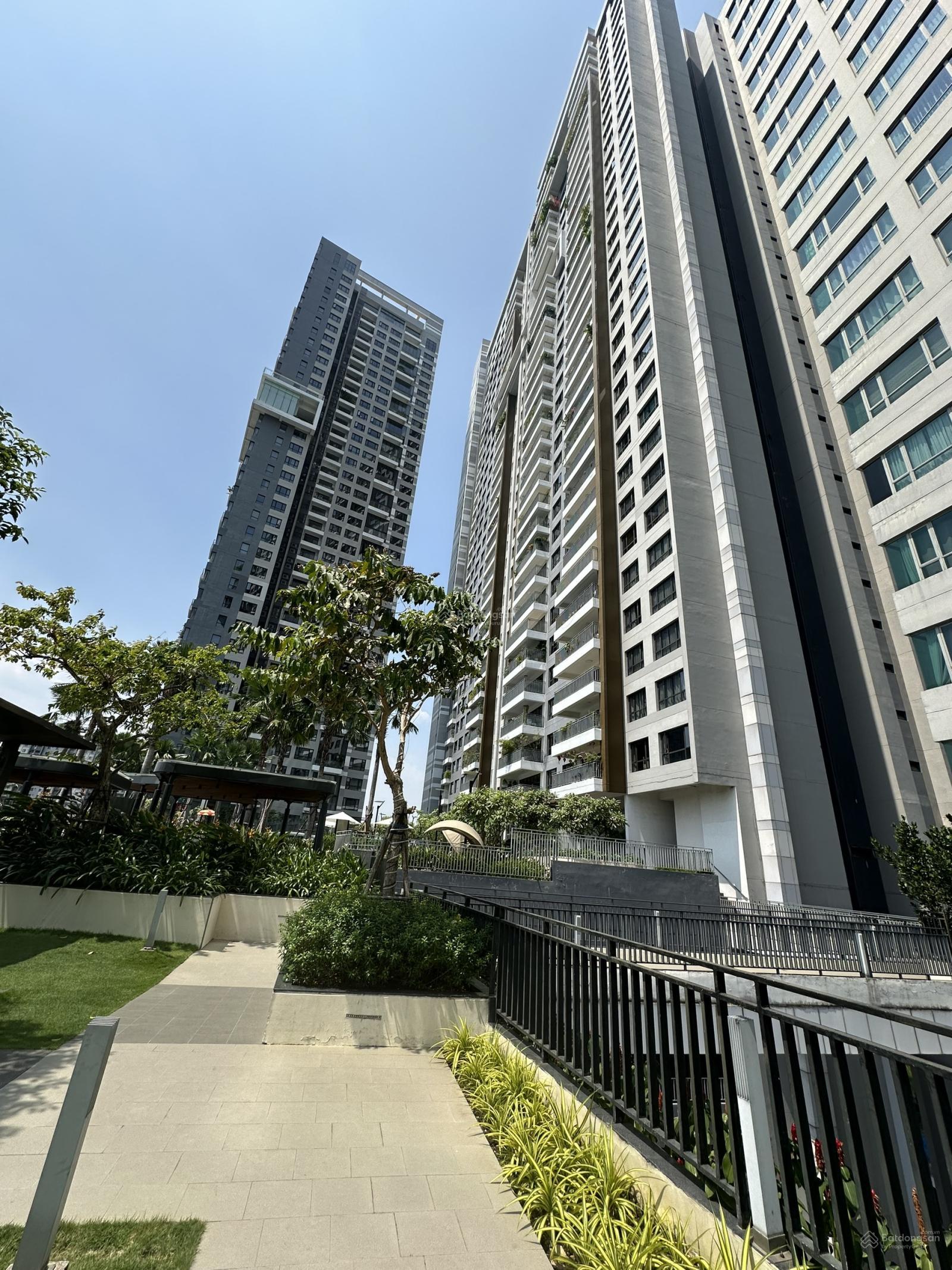 Bán căn hộ 4PN, 4WC giá cực chất tại The Infiniti Riviera Point, 200m2, 18 tỷ Tân Phú, Q7, HCM Bán căn hộ 4PN, 4WC giá cực chất tại The Infiniti Riviera Point, 200m2, 18 tỷ Tân Phú, Q7, HCM