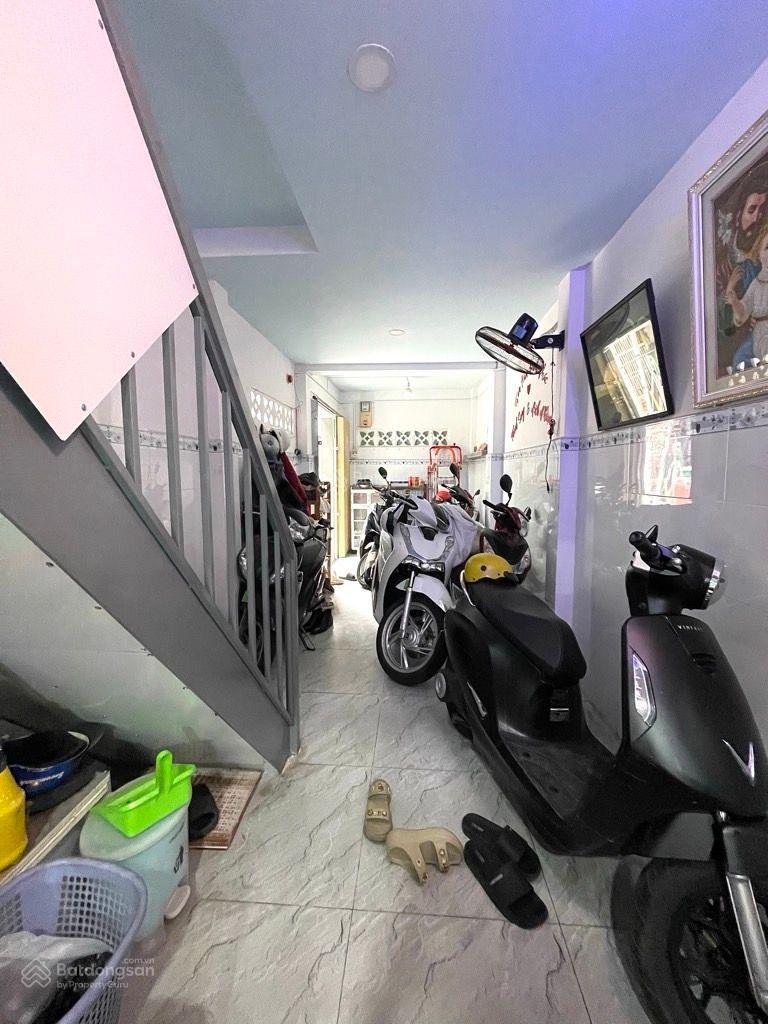 Hẻm xe hơi Nguyễn Xí 2 tầng Bình Lợi Trung Bình Thạnh chỉ 7.95 tỷ