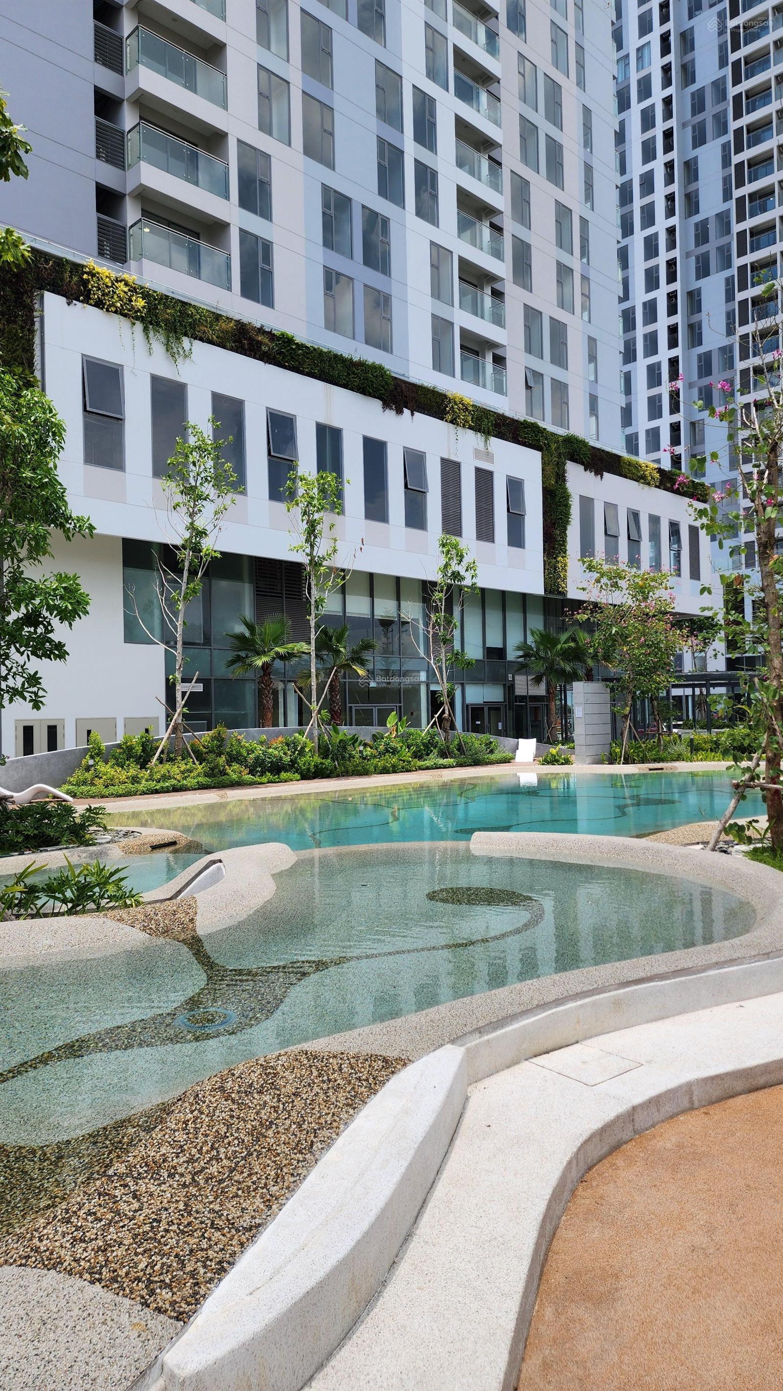 Cho thuê Urban Green 3PN 2WC giá tốt