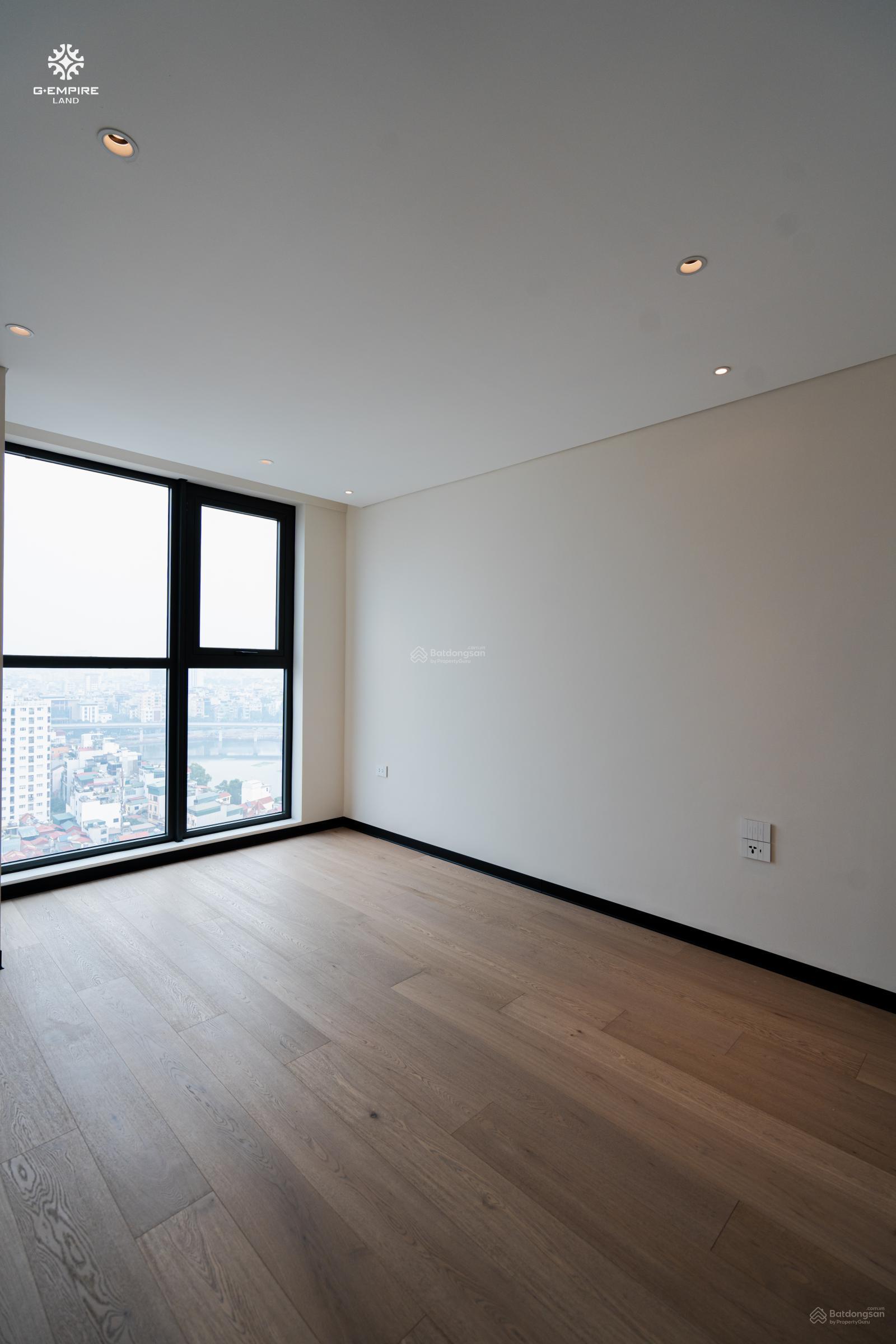 Nhượng căn 2 phòng ngủ nguyên bản CĐT bàn giao, giá 14 tỷ