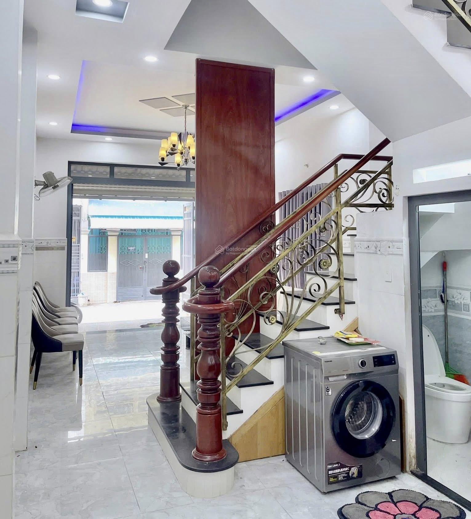 NHÀ MỚI ĐẸP GIÁ NHỈN 5 TỶ HẺM THÔNG 6M TÂN SƠN NHÌ 4X11 XÂY FULL 4 TẦNG ST 4PN LH 0936 999 ***