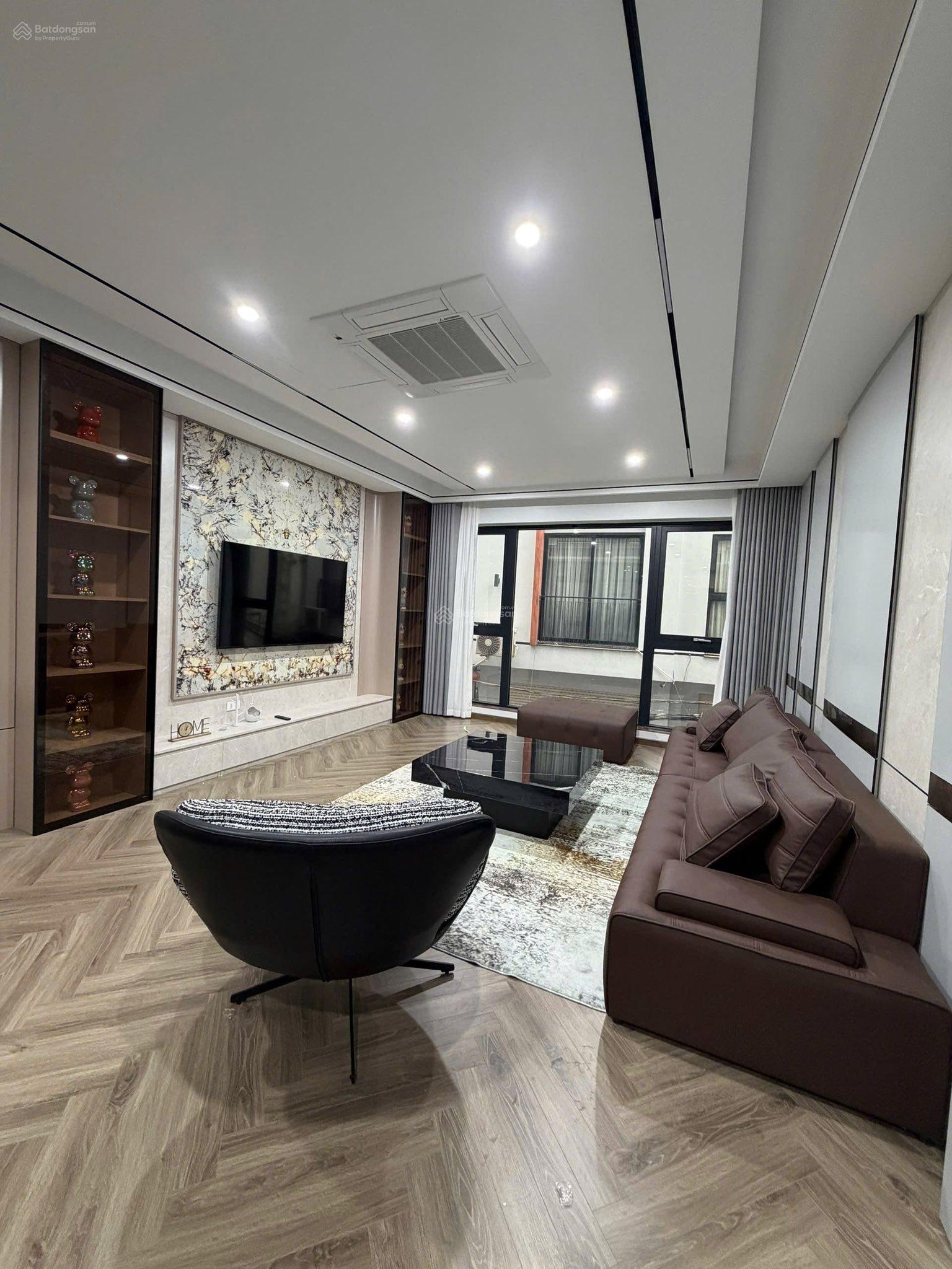 Siêu phẩm Ngọc Thụy 55m², 7 tầng thang máy, gara ô tô, nội thất cao cấp 16.8 tỷ, Long Biên Siêu phẩm Ngọc Thụy 55m², 7 tầng thang máy, gara ô tô, nội thất cao cấp 16.8 tỷ, Long Biên