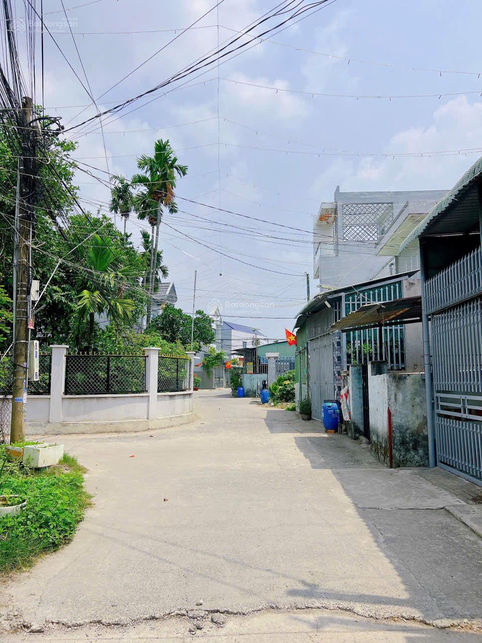 Nhà 1 trệt 1 lầu hoàn công, đường xe tải, full công năng phường Biên Hòa; 3.5 tỷ TL pháp lý chuẩn