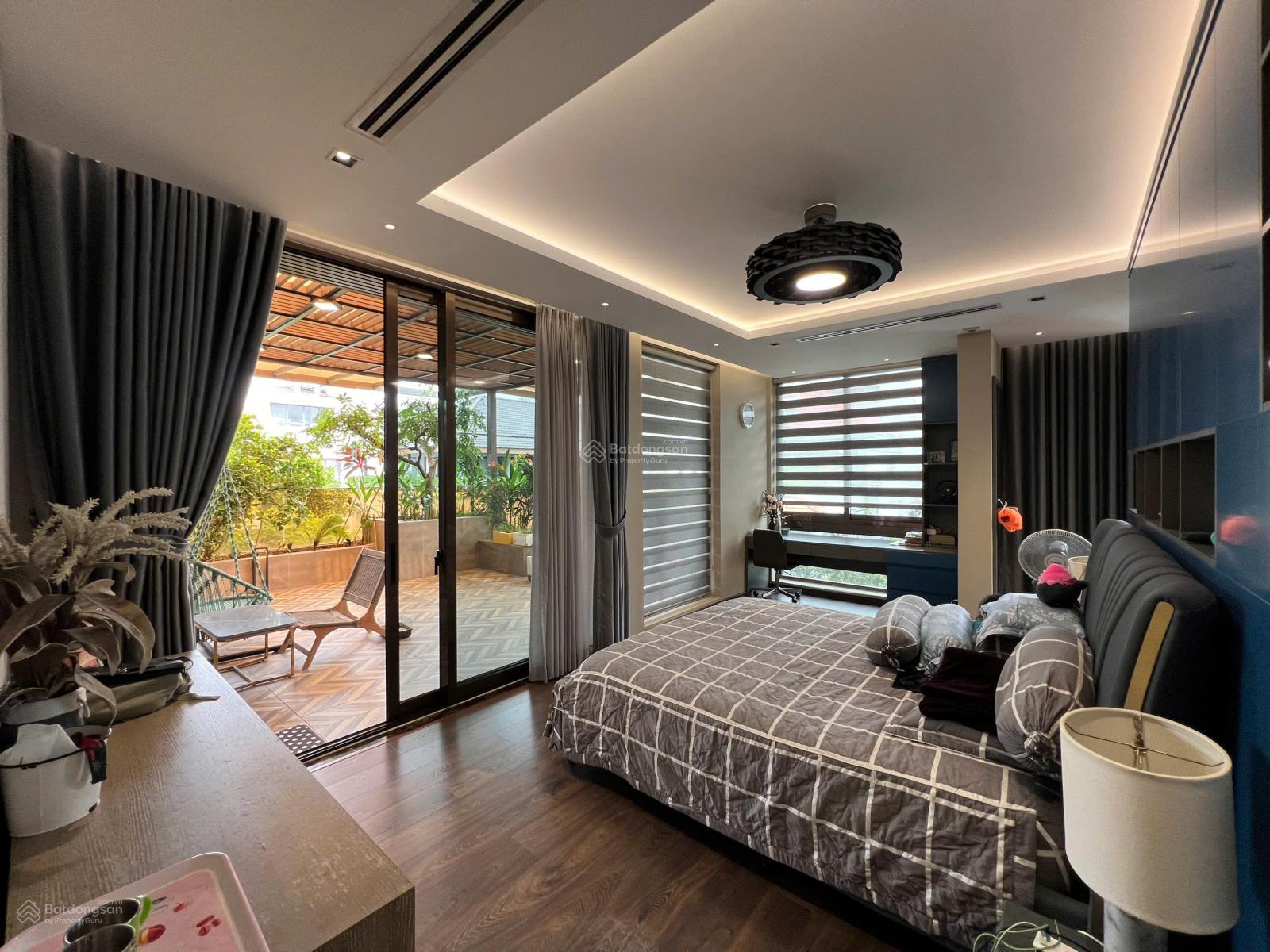 Bán BT Nam Thông 3 PMH Q7 dt 300m2 nhà siêu đẹp giá 100 tỷ lh 0938 775 *** Mr An Bán BT Nam Thông 3 PMH Q7 dt 300m2 nhà siêu đẹp giá 100 tỷ lh 0938 775 *** Mr An