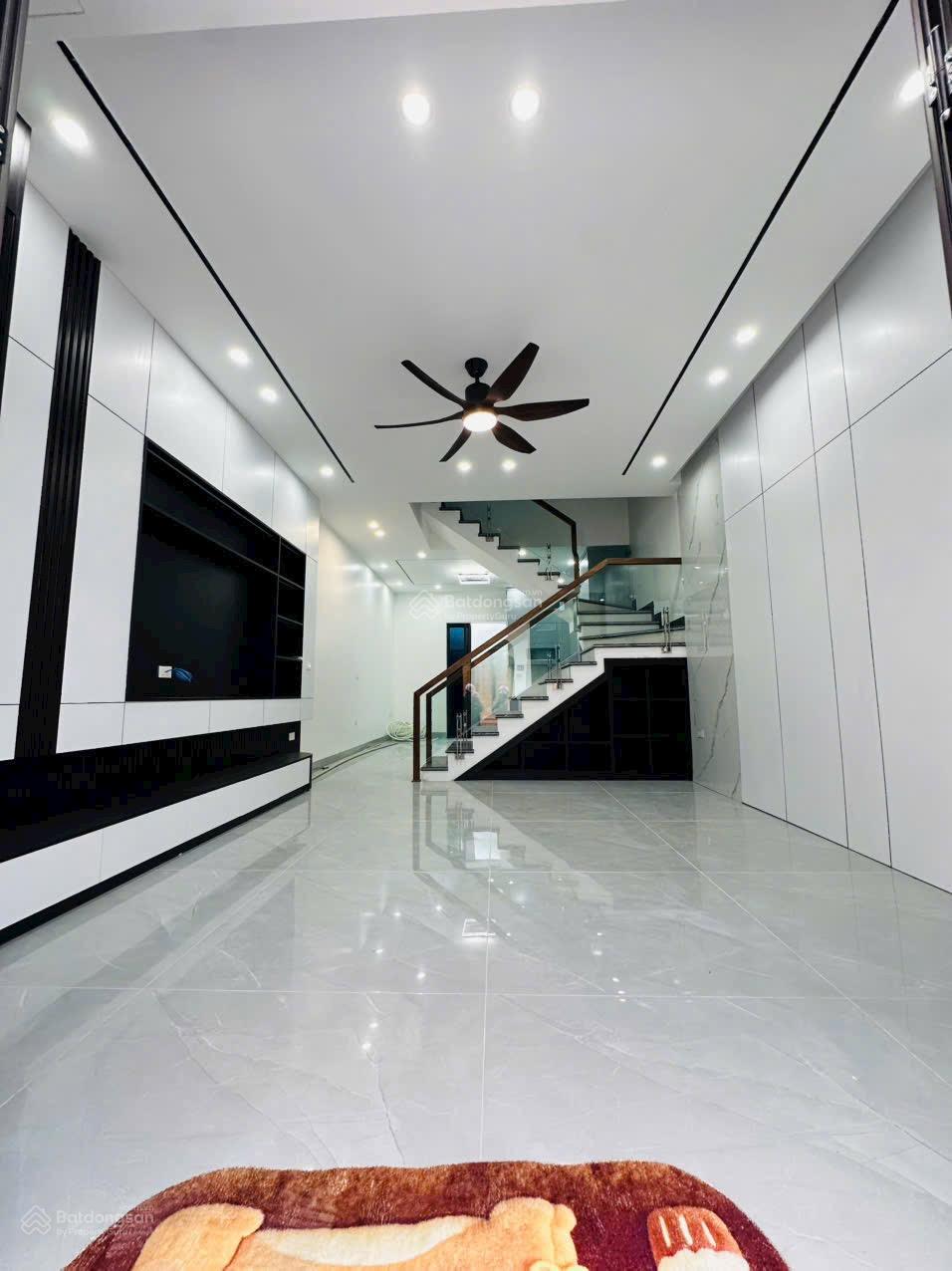 Phân lô Hoàng Văn Thái Thanh Xuân, 15m ôtô tránh vỉa hè kinh doanh, DT 62m2 x4T, MT4,3m Giá 15.5 ty