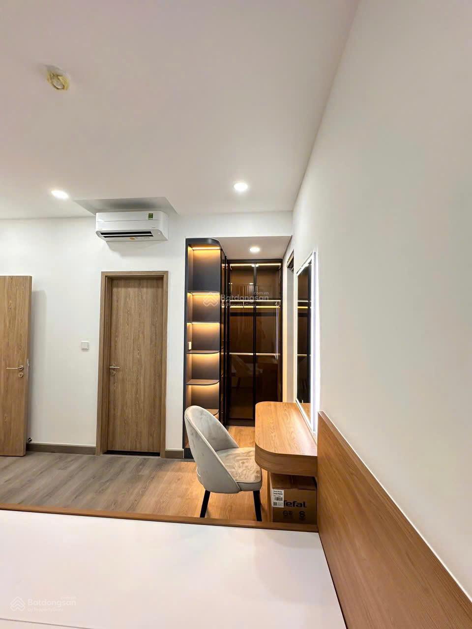 Bán CC 2PN, 1VS tại Kingston Residence, 6,1 tỷ, 60m2, đẹp như mơ. LH 0778 998 ***