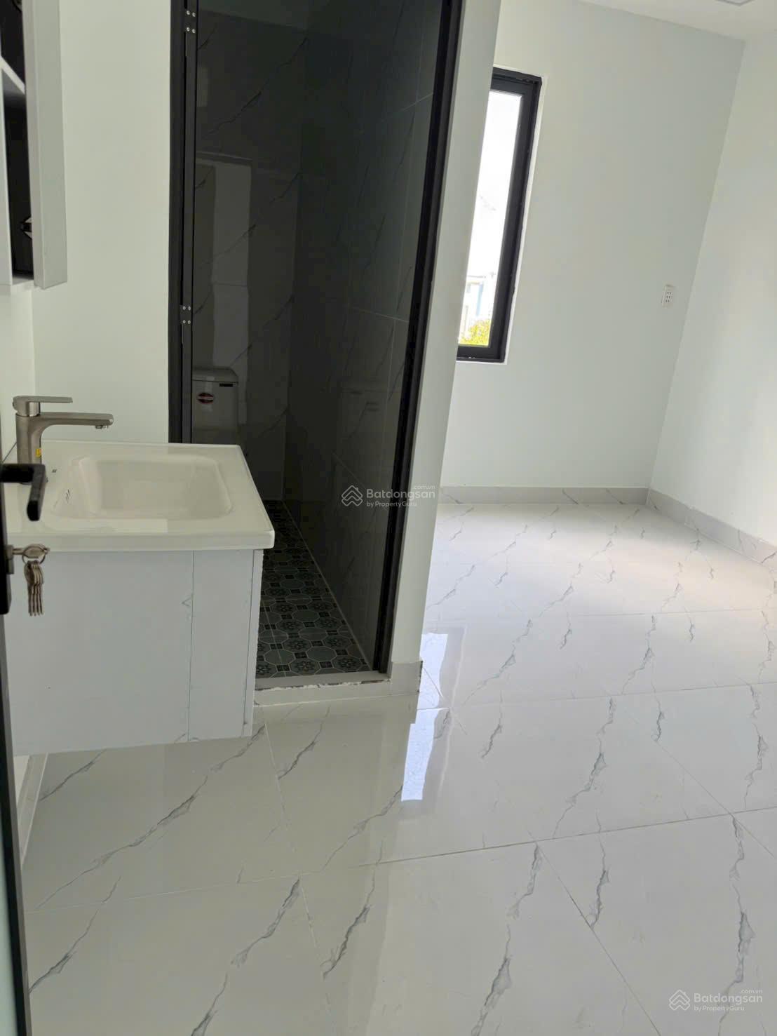 NHÀ SỔ CHUNG, ĐƯỜNG TRẦN VĂN MƯỜI, 3 TẦNG, GẦN NGÃ 5 CHỢ ĐẦU MỐI