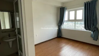 Bán căn 2pn 2wc 71m2 view đẹp giá chỉ 3.8 tỷ alo 0915 479 ***