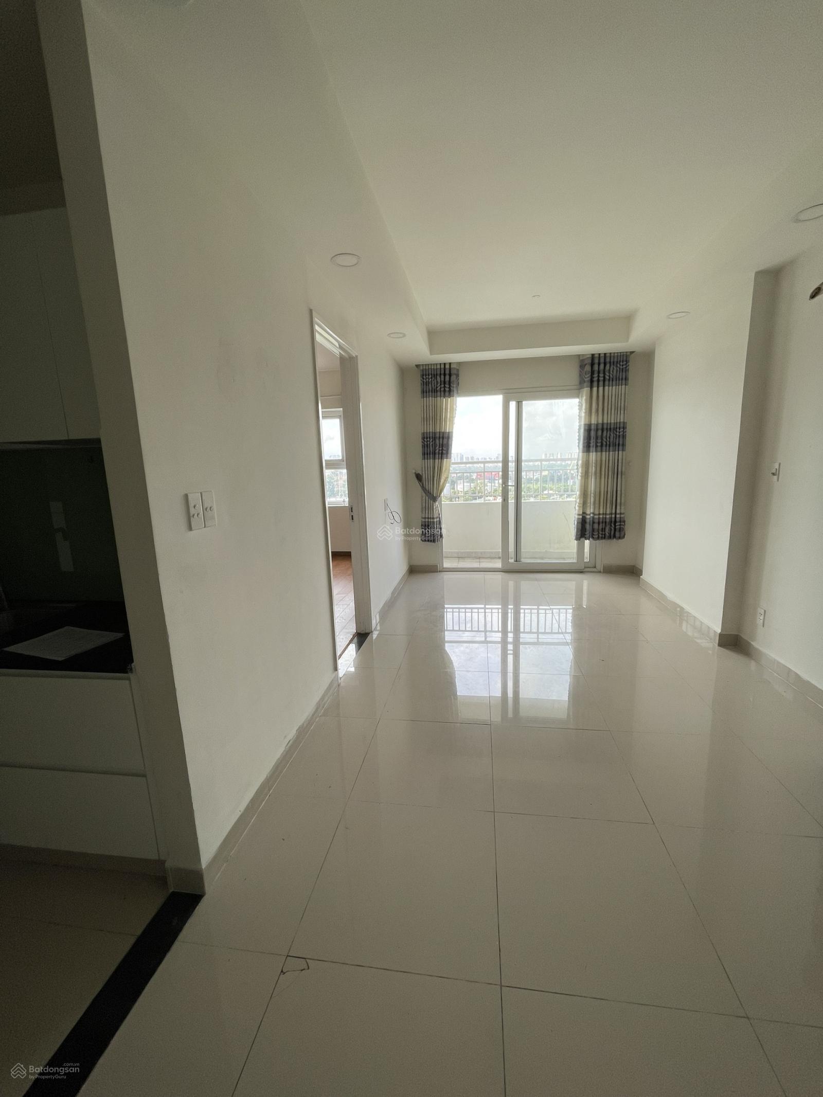 Bán căn 2pn 2wc 71m2 view đẹp giá chỉ 3.8 tỷ alo 0915 479 *** Bán căn 2pn 2wc 71m2 view đẹp giá chỉ 3.8 tỷ alo 0915 479 ***