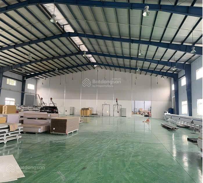 Cho thuê kho xưởng 3200m2 (xd: 2100m2) KCN Lê Minh Xuân 3. PCCC, trạm hạ thế