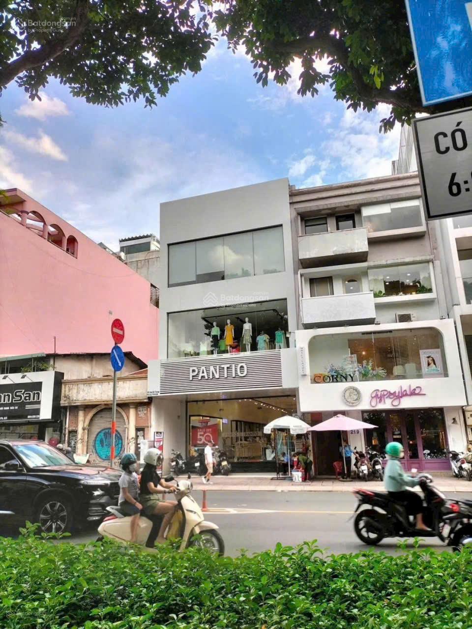 Bán toà nhà MT Lê Văn Sỹ, P2, Tân Bình - DT 7 x 25m - 5 Tầng - HĐT 140Tr/Tháng - Giá bán 42 Tỷ