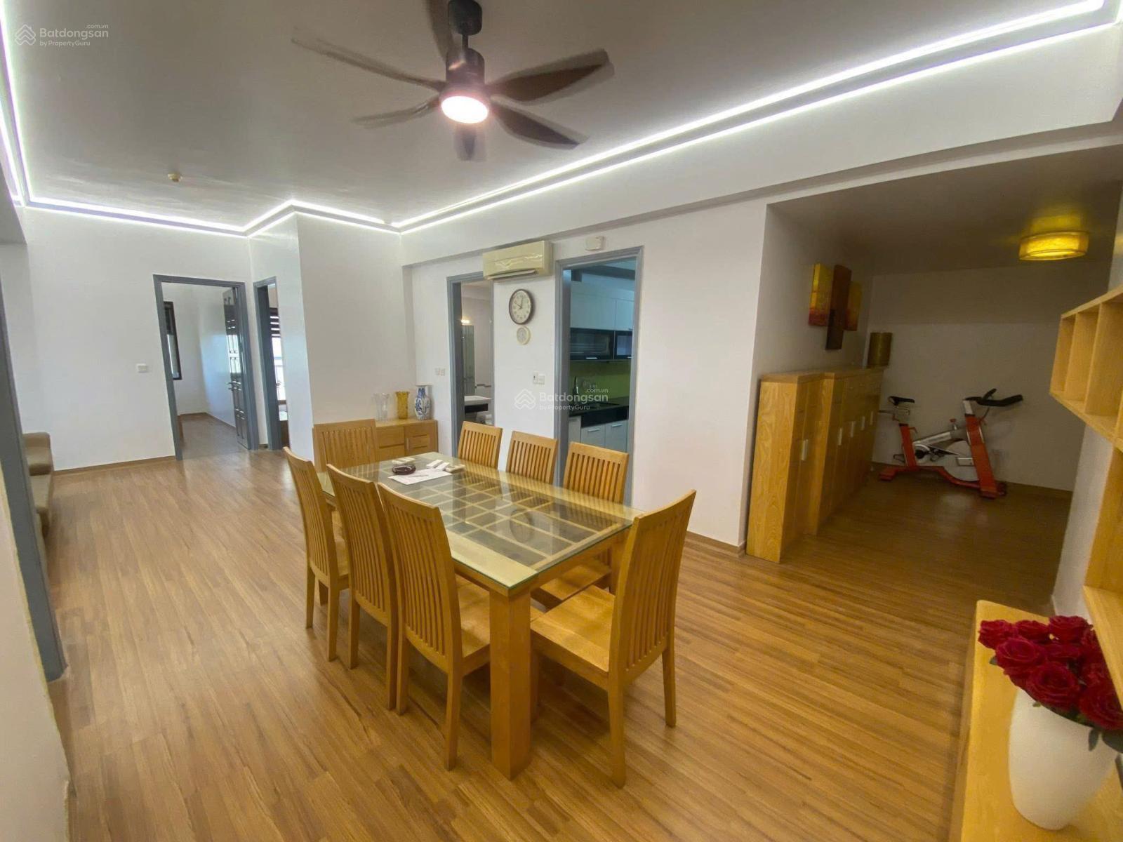 Bán căn hộ 4 phòng ngủ tòa G3 Ciputra Hà Nội