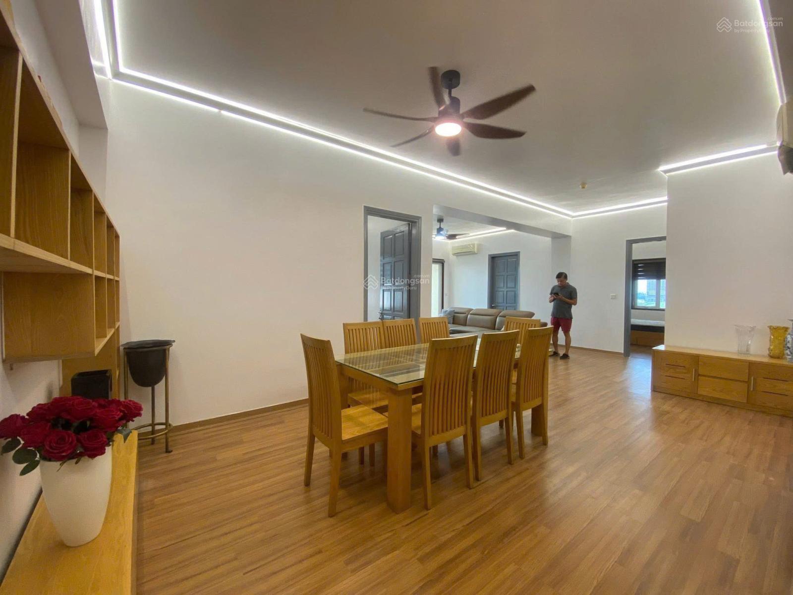 Bán căn hộ 4 phòng ngủ tòa G3 Ciputra Hà Nội