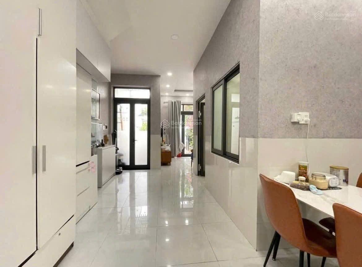 Bán Nhà gần Nhà Thờ Chợ Mới Vĩnh Ngọc - Tây Nha Trang- giá chỉ 3 tỷ 900