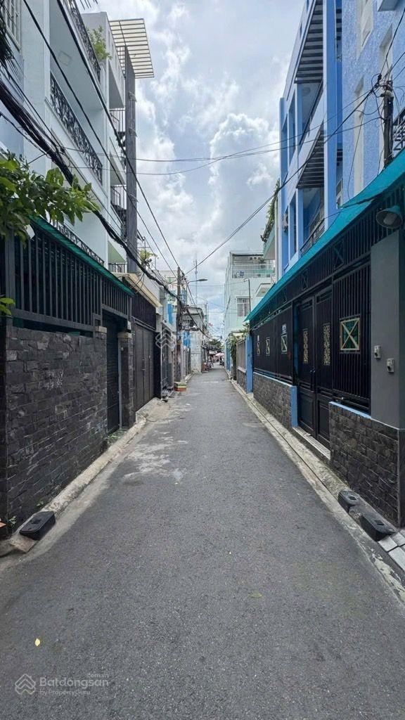 Bán nhà nhỉnh 6 tỷ 2 tầng 42 m2 Đặng Văn Ngữ Phú Nhuận. Bán nhà nhỉnh 6 tỷ 2 tầng 42 m2 Đặng Văn Ngữ Phú Nhuận.