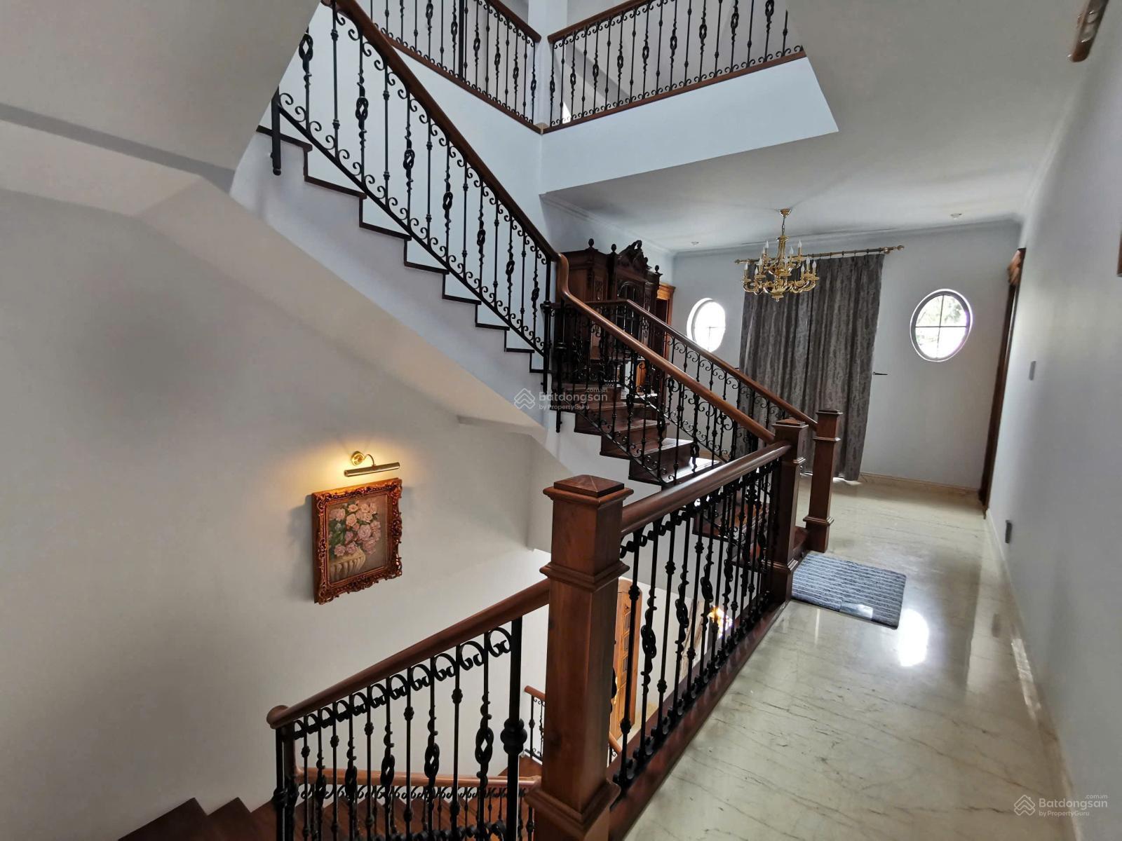 25 tỷ còn thương lượng nhà mặt tiền đường phường an khánh quận 2 , 5x20m hầm 3 lầu , đường 12m