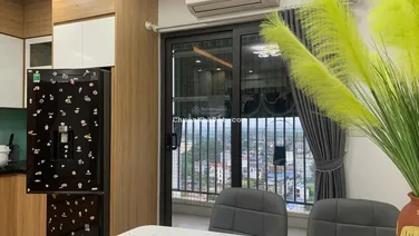 Bán căn hộ chính chủ đã có sổ, diện tích 72m2, 2PN, 2WC, đã có nội thất