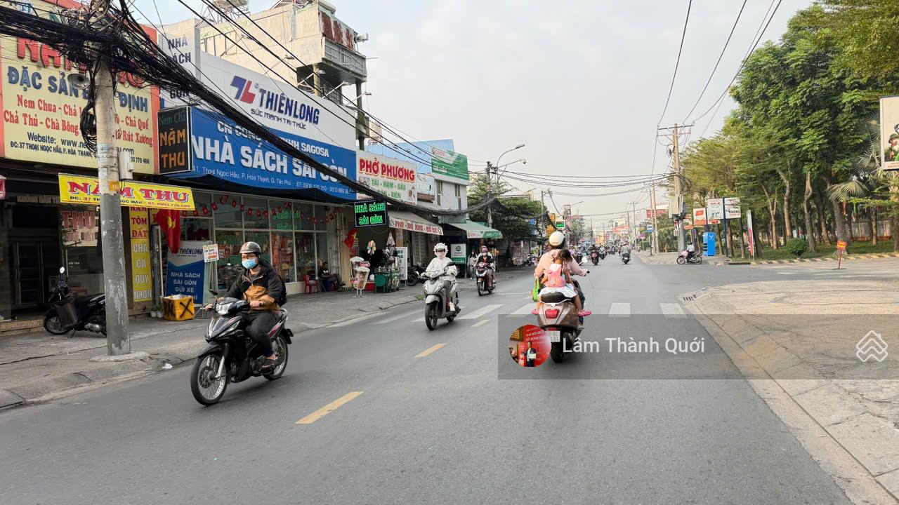 Bán nhà MT Thoại Ngọc Hầu, 20x55, 1100m2, gần Nguyễn Sơn, 125 tỷ