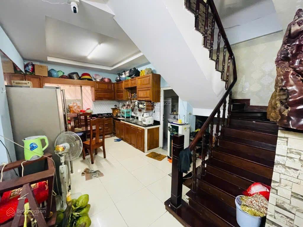 BÁN NHÀ HƯƠNG LỘ 2,GẦN BỆNH VIỆN QUẬN BÌNH TÂN (4.5m x 15m x 4 Tầng) 6,5 TỶ TL