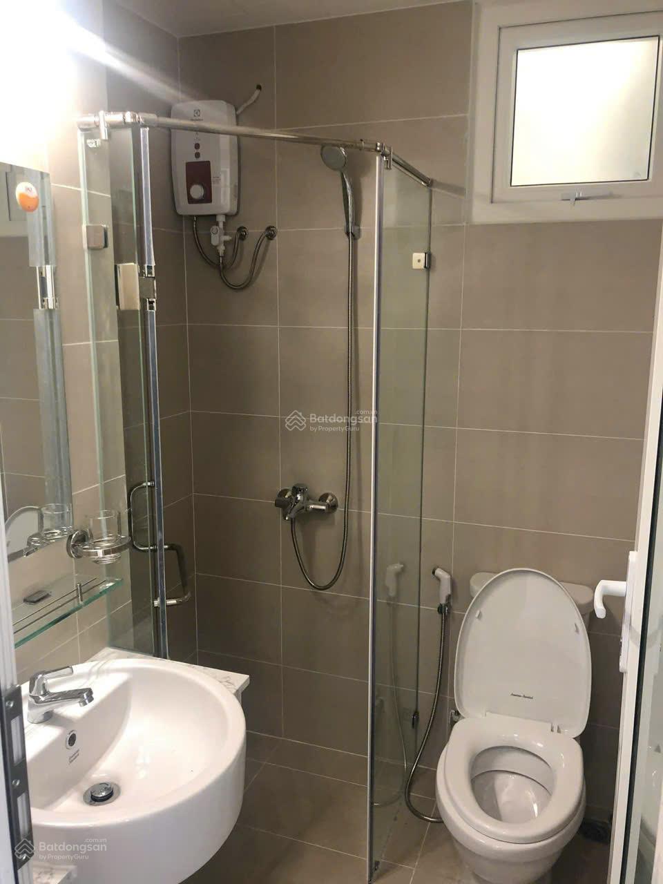 Cho thuê căn hộ Richmon 66m2pn 2wc nội thất gần đủ giá 14tr 0932 834 ***