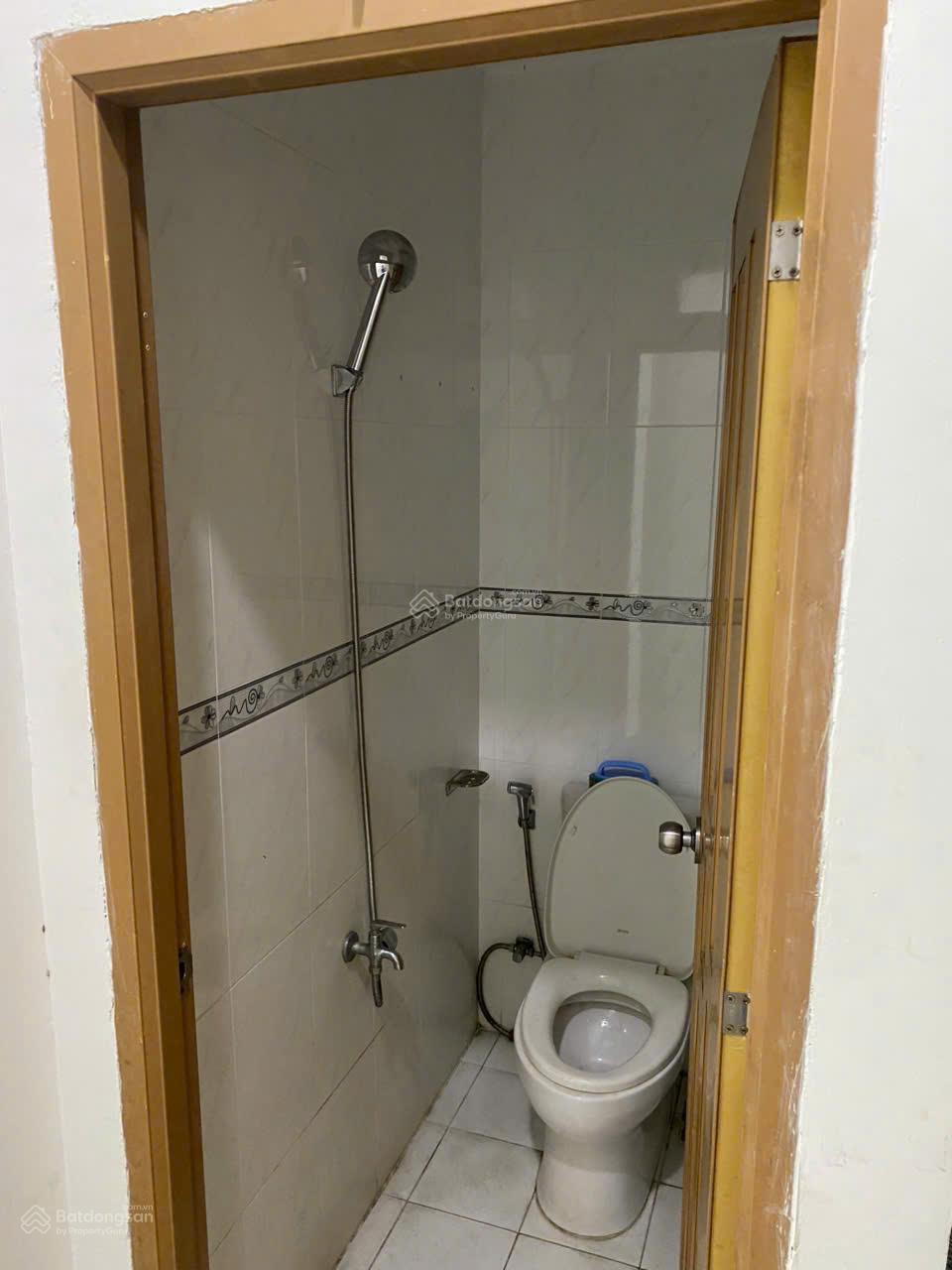 Cho thuê nhà mặt tiền đường Số 3 CX Đô Thành Q3 - 25 tr/tháng (3x10, 5 tầng)