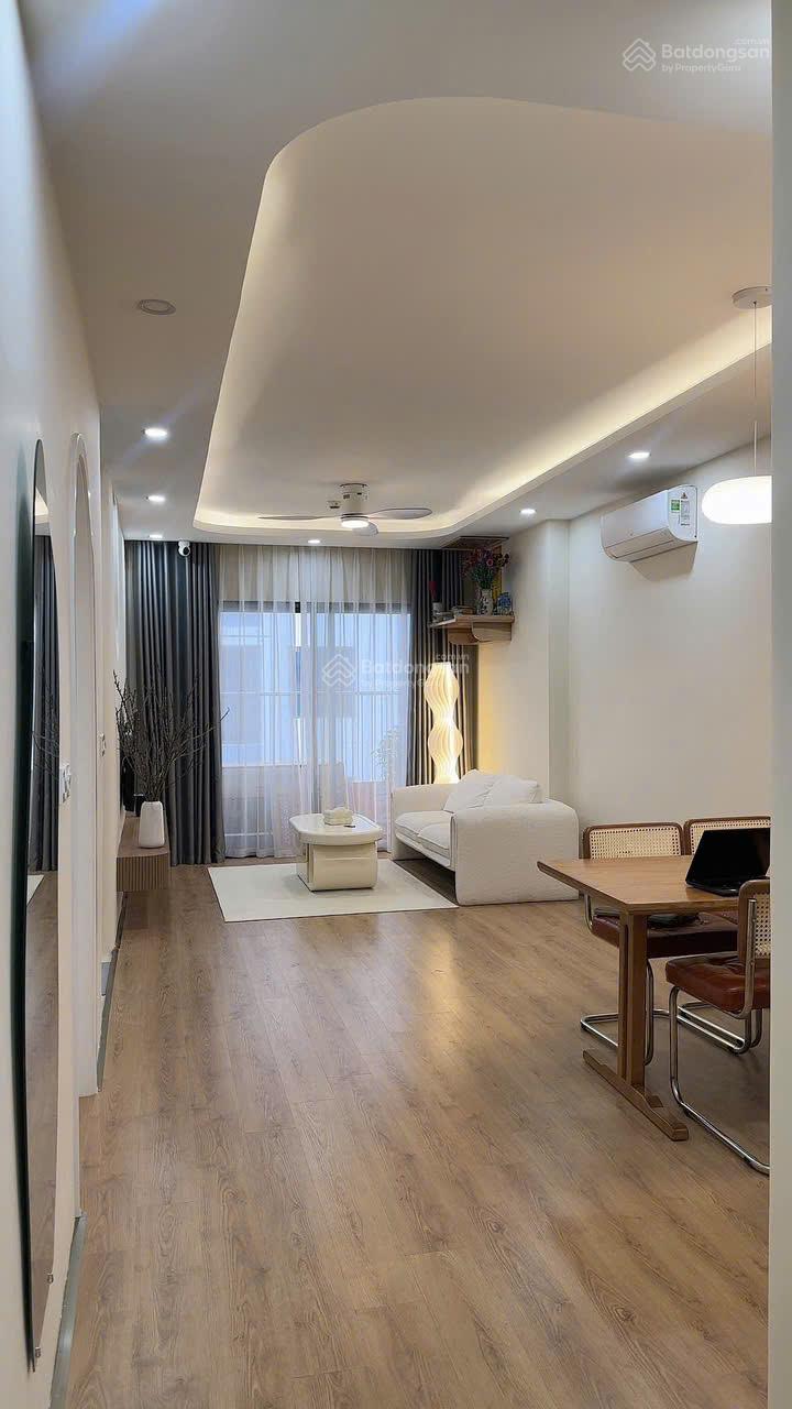 Chính chủ bán gấp căn 2PN, 2WC toà đẹp nhất án Feliz Homes. Giá chỉ 6.8 tỷ. Liên hệ: 0964 161 ***