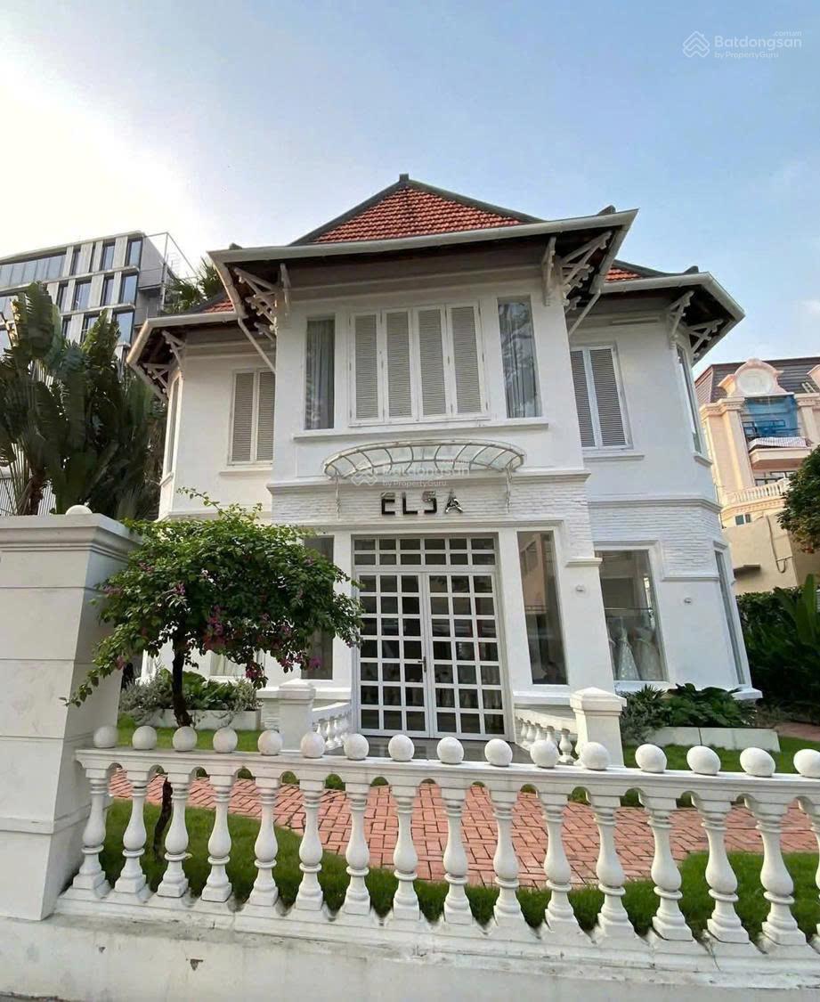 Cần bán gấp nhà 2 MT Võ Thị Sáu, Phường Võ Thị Sáu, Q3. DT: 21x25m, NH: 22m. Gía 280 tỷ
