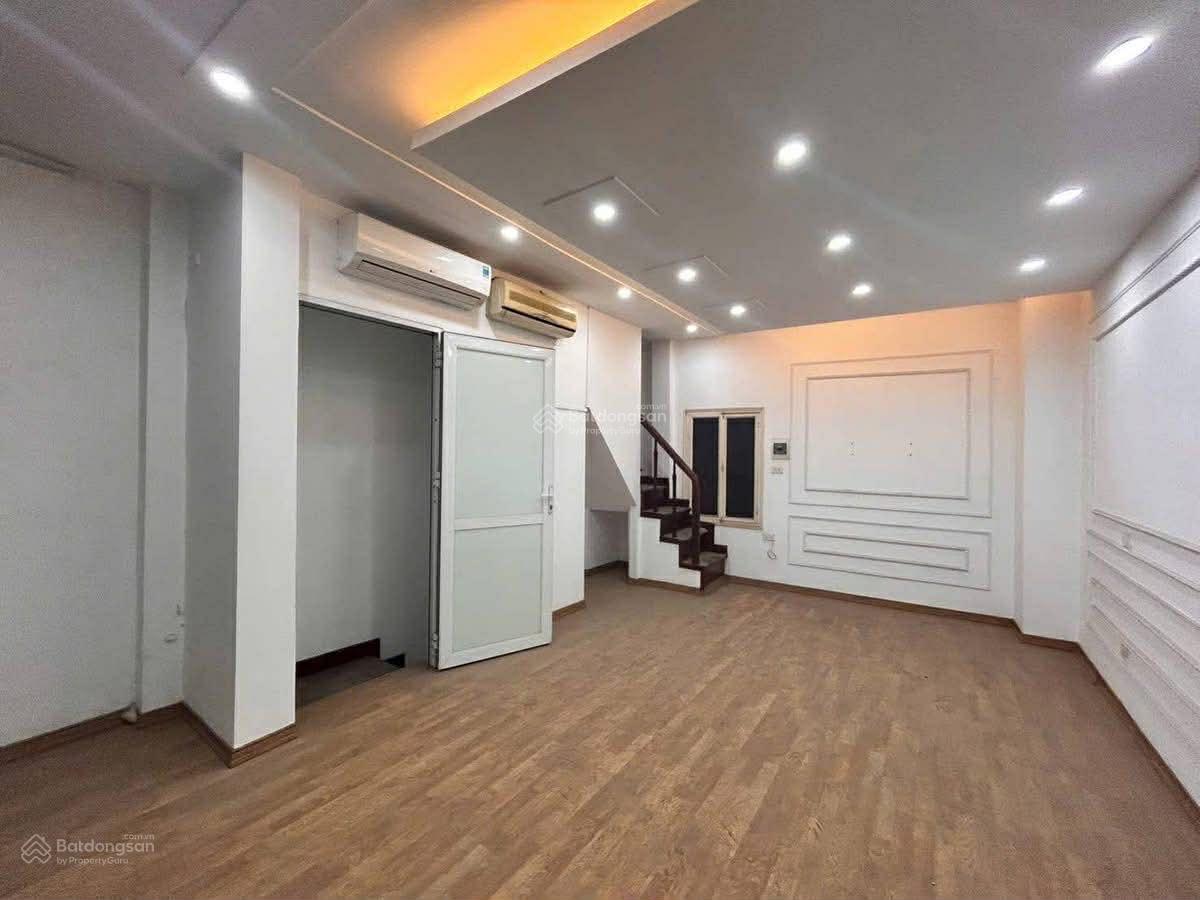 Bán MẶT PHỐ KIM MÃ , LÔ GÓC KINH DOANH , 22M2 ,5 TẦNG ,4MT 13TY5 . LH 0962 039 ***