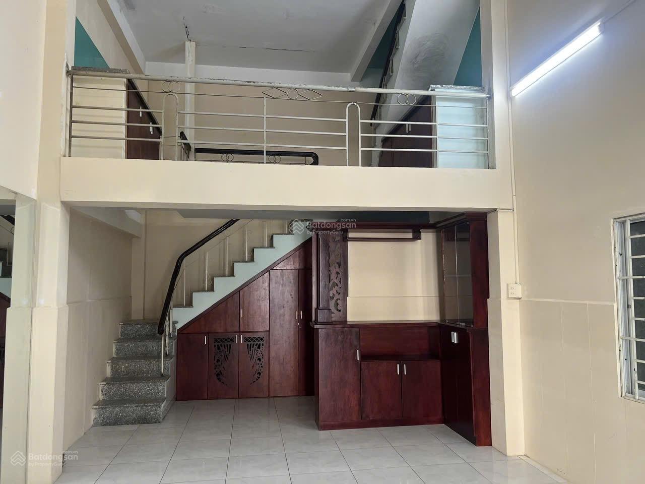 Bán nhà 3 tầng đường Ngô Đức Kế gần đường Bạch Đằng giá 8,2 tỷ kinh doanh đẹp 0966 838 ***