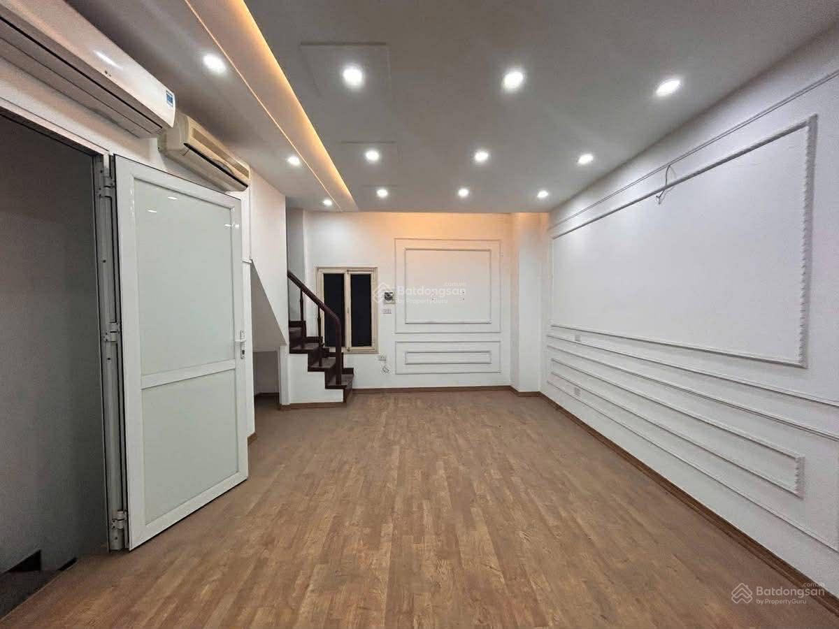 Bán MẶT PHỐ KIM MÃ , LÔ GÓC KINH DOANH , 22M2 ,5 TẦNG ,4MT 13TY5 . LH 0962 039 ***